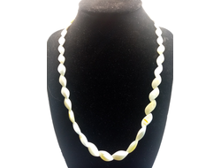 Бусы камнерезные "Змейка"