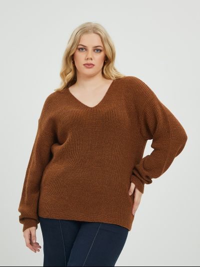 Стильный джемпер для полных женщин