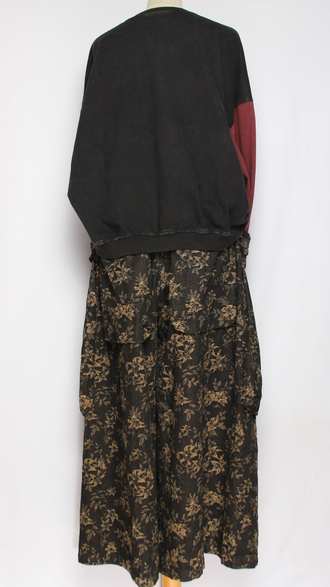 Джемпер ХЛОПОК "КАРМАН В ЦВЕТОЧЕК" черный до р.52