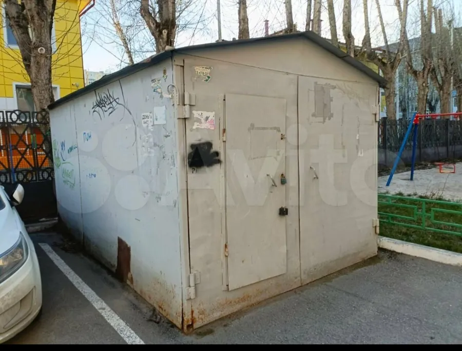 Приходится выгружать на ближайшую свободную територию