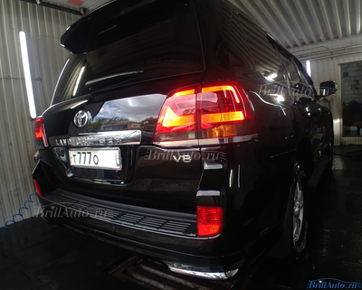 Комплект рестайлинга Toyota Land Cruiser 200 из 2007-2015 в 2016+ (Оптимальный)