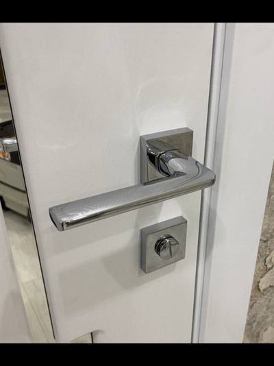 PRESTIGE. МОДЕЛЬ ТЕХНО 2, ВЕРТИКАЛЬНАЯ ГЕОМЕТРИЧЕСКАЯ ВСТАВКА из СТЕКЛА ТРИПЛЕКС или ЗЕРКАЛА.