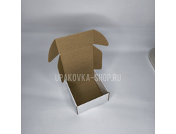Коробка с откидной крышкой 123*123*60 мм БЕЛЫЙ