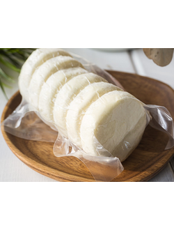 Сырники из фермерского творога с вишней ПФ  (480 г/6 шт.)