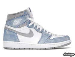 NIKE AIR JORDAN 1 RETRO HYPER ROYAL (35-45)