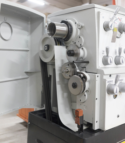 Станок токарно-винторезный STALEX C6246E/1000  (Аналог токарного станка 16К20, 1А616, 1К62, 16В20, 1В62Г)