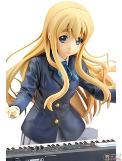 Фигурка 1/8 Цумуги Котобуки (Kotobuki Tsumugi)