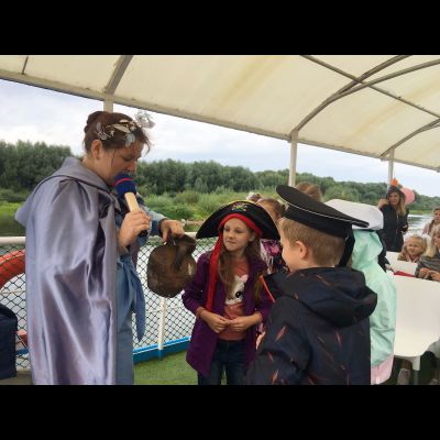 Костюмированная квест-экскурсия «Золото Кудеяра» на теплоходе "Иван Ципулин"