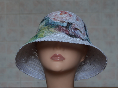 shlyapa-s-risunkom-zhenskaya-letnyaya-kupit-v-magazine-shlyap