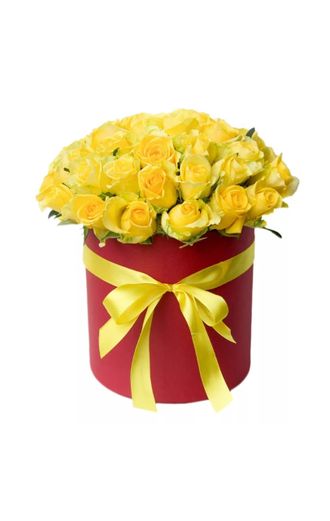Розы желтые в коробке с ленточкой