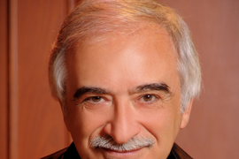 ПОЛАД БЮЛЬБЮЛЬ-ОГЛЫ        НАРОДНЫЙ АРТИСТ АЗЕРБАЙДЖАНСКОЙ ССР