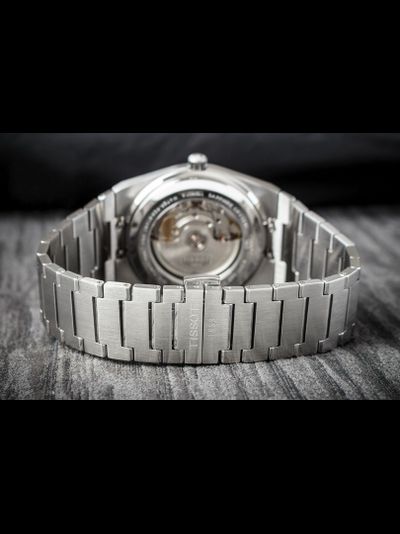 Швейцарские часы Tissot T137.407.11.051.00