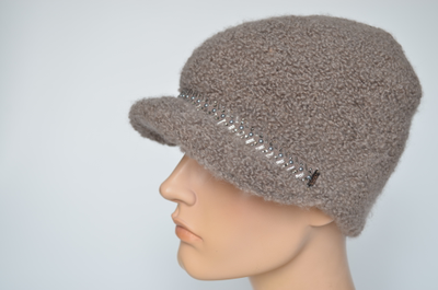 Итальянская кепка жокейка вязаная