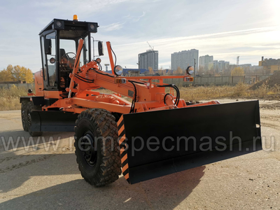Автогрейдер ГС-14.02
