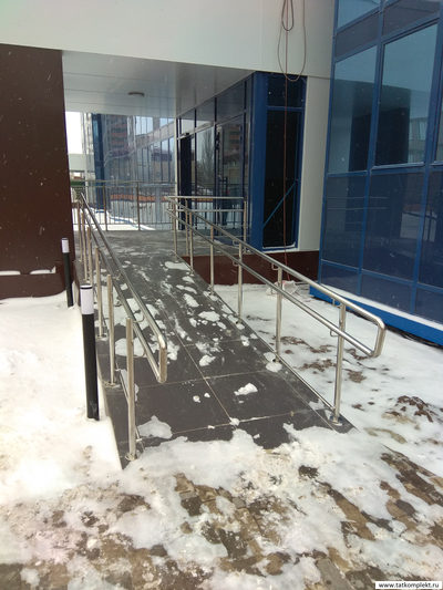 ограждение пандуса из нержавеющей стали