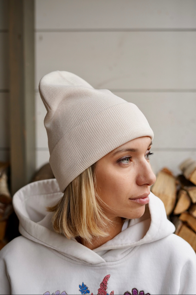 ШАПКА ПРИЯТНО "МОЛОЧНАЯ"