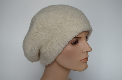 Итальянский женский берет белого цвета Вицио