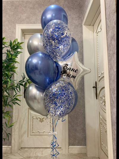 Фонтан в сине-серебристых тонах