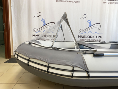 Тент носовой прозрачный Ривьера Компакт 3800 вид сбоку