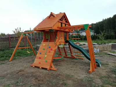 Деревянная детская площадка для дачи "Крепость Фани с рукоходом" (Домик)