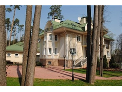 РЕКЛАМА НА В КОТТЕДЖНОМ ПОСЕЛКЕ «РАПС» (НИКОЛИНА ГОРА)