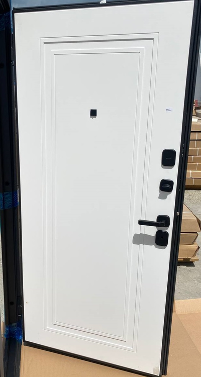 I-DOORS (РОССИЯ).  СТАЛЬ 1,5 мм/ ТРЕХКОНТУРНАЯ/ 2МДФ/ ГОРИЗОНТАЛЬ НЕО/ ГРАФИТ-ЭМАЛИТ БЕЛЫЙ/ ПОВЫШЕННАЯ ВЗЛОМОСТОЙКОСТЬ
