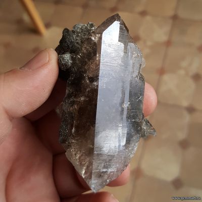 Дымчатый цварц (раухтопаз) с Хлоритом. 75*45*35 (ААА)