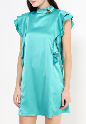 Платье с брошью