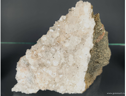 Горный хрусталь (разн. кварц). КБР. Россия.  140*120*53мм