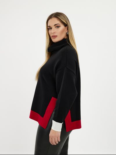 Джемпер черный с высоким воротом