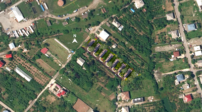 Продаётся земельный участок, площадью 3469 кв.м., в Батуми, в районе аэропорта,  с разрешением на строительство таунхаусов (с утвержденным проектом). Земля не сельскохозяйственного назначения.