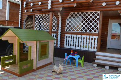 Гостевой дом №408 - 2-х уровневый номер (первая линия)