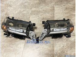 Фары Toyota Land Cruiser 200 черные Executive (GBT)