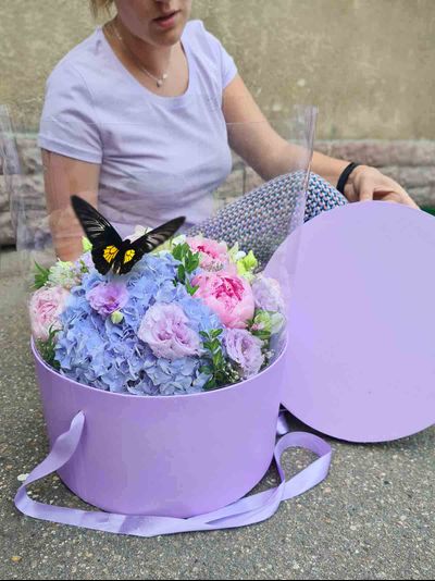 Композиция с бабочкой №46