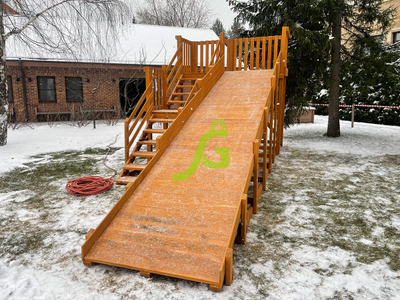 Детская деревянная зимняя горка Snow Fox, скат 5,9 м