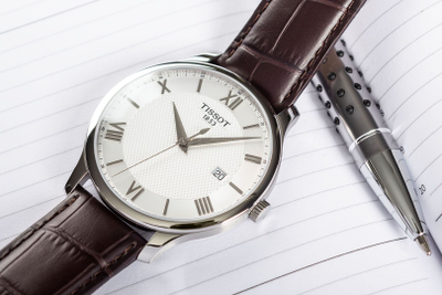 Швейцарские часы Tissot T063.610.16.038.00