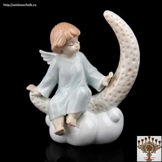 Сувенир &quot;Ангел на месяце&quot; (Souvenir &quot;Angel on the month&quot;)