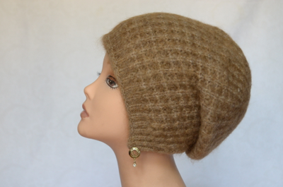 korichnevaya-shapka-kapor-dlya-zhenschin-vizio-italiya-6188