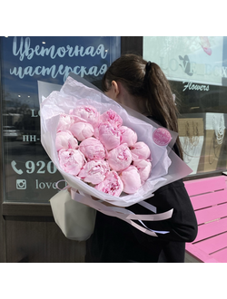 БУКЕТ ИЗ 15 ПИОНОВ