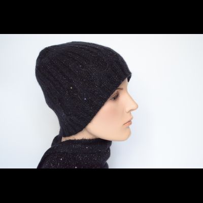 Черная вязаная шапка с пайетками Vizio Италия 8064 C