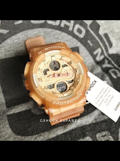 Часы Casio G-Shock GMA-S140NC-5A1