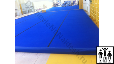 Помост на пружинах для спортивной гимнастики