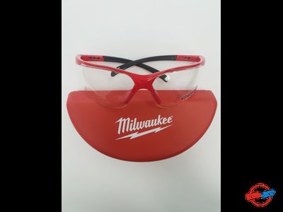 Защитные очки в футляре Milwaukee 4932352997