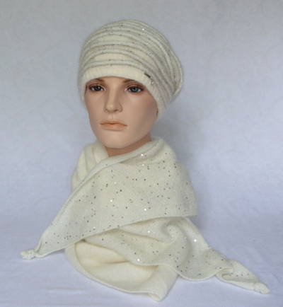 Итальянский белый вязаный берет и шарф платок Vizio 6938 фото