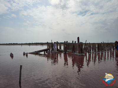 Розовое озеро, малый Иерусалим