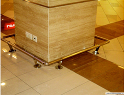 Отбойники (колесоотбойники) скошенные из нержавеющей стали