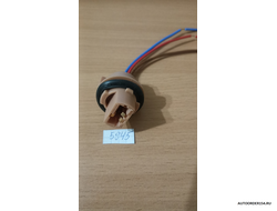 Патрон 2 конт. (3 провода) под б/ц лампу для иномарки