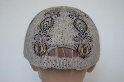 Бейсболка со стразами