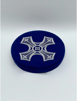 Сменный верх для кубанки. Васильковый вышитый крест