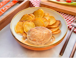 Куриная котлета с картофельными слайсами